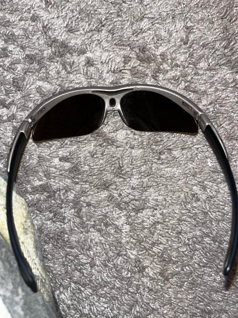 Vintage 2004 Silver and Black Balenciaga/Opium style Sunglasses - Picture 3 of 6